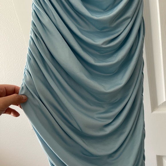 Baby Blue Stretchy Dress - Picture 4 of 5